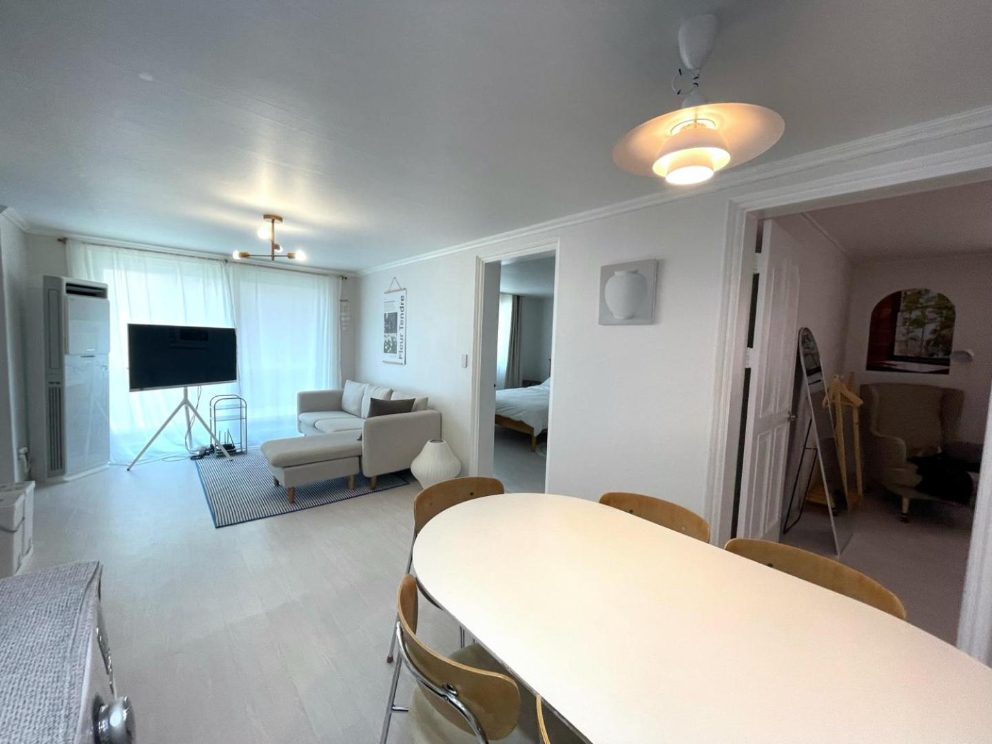Apartment In Itaewon